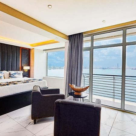 The Yacht Hotel Sea Front Lekki Phase 1 Lagos Extérieur photo