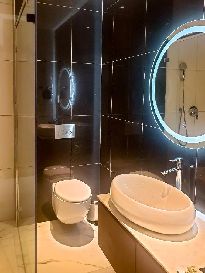 The Yacht Hotel Sea Front Lekki Phase 1 Lagos Extérieur photo