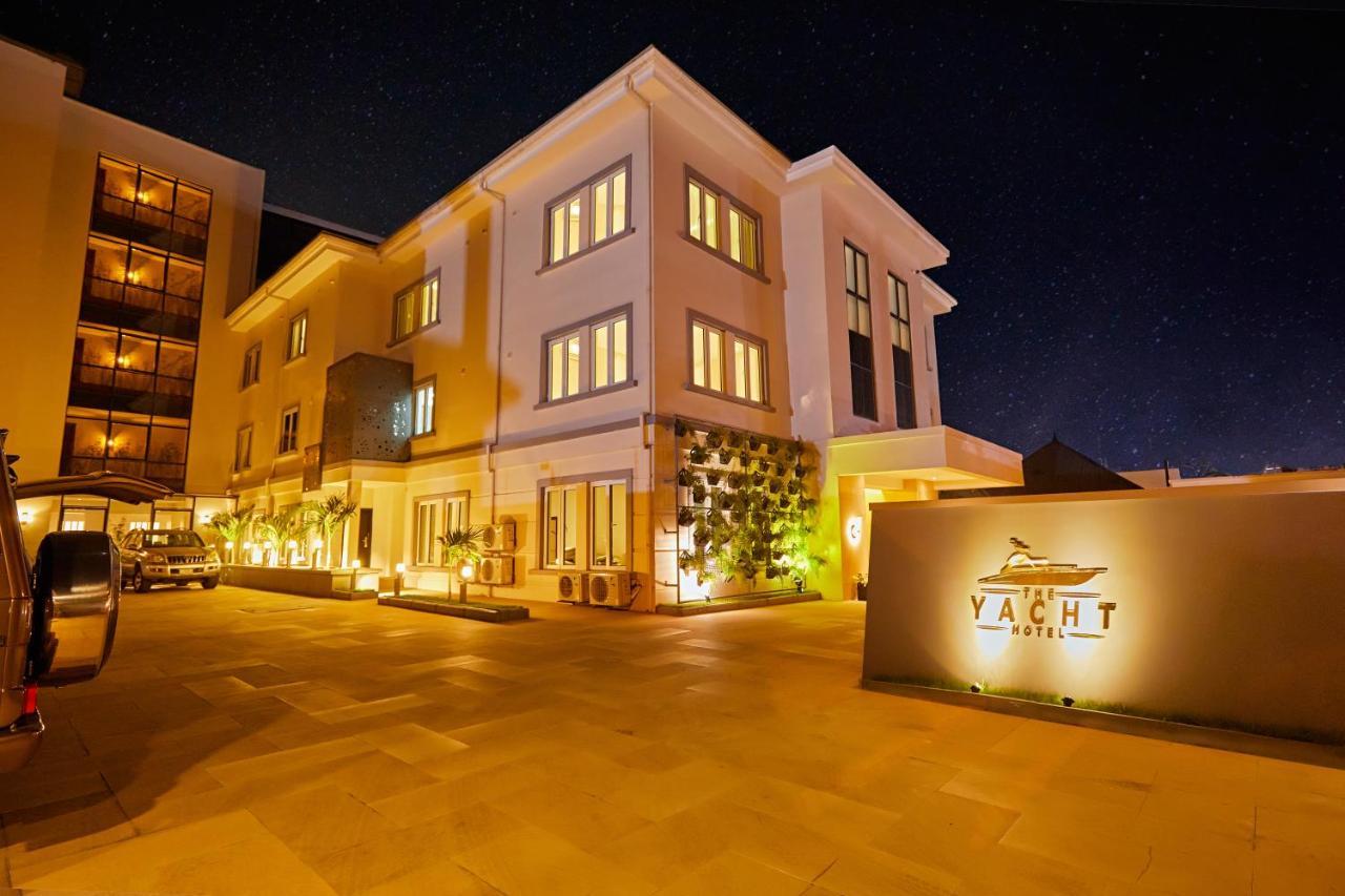 The Yacht Hotel Sea Front Lekki Phase 1 Lagos Extérieur photo
