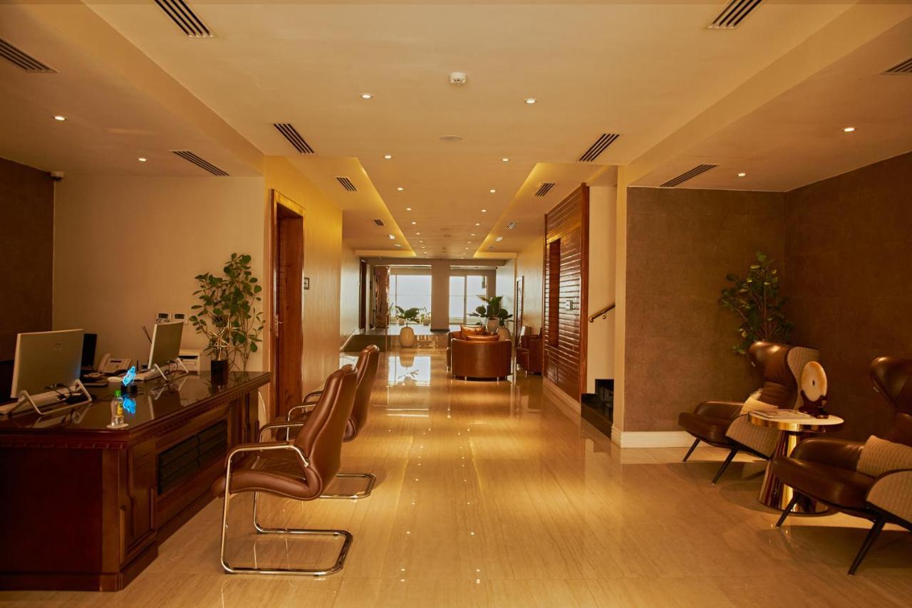 The Yacht Hotel Sea Front Lekki Phase 1 Lagos Extérieur photo