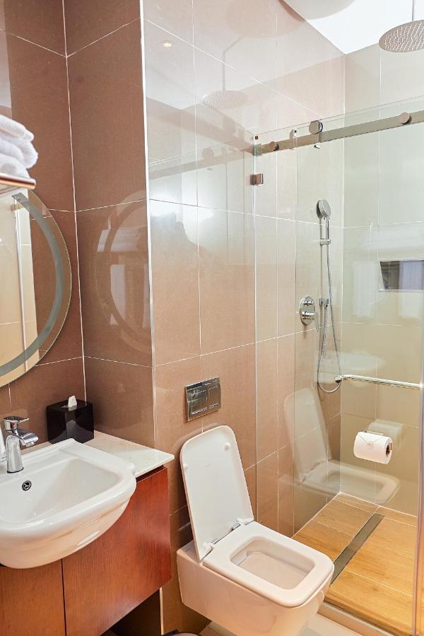 The Yacht Hotel Sea Front Lekki Phase 1 Lagos Extérieur photo
