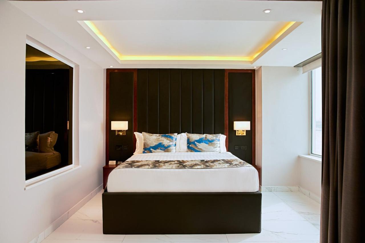 The Yacht Hotel Sea Front Lekki Phase 1 Lagos Extérieur photo